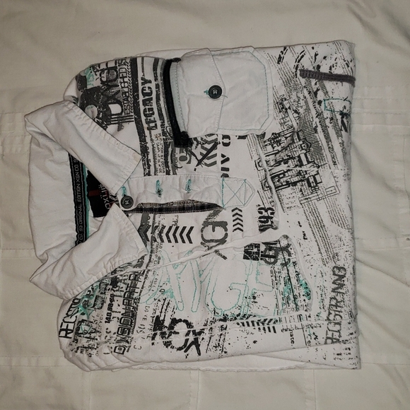 Men's Shirt - Picture 4 of 6